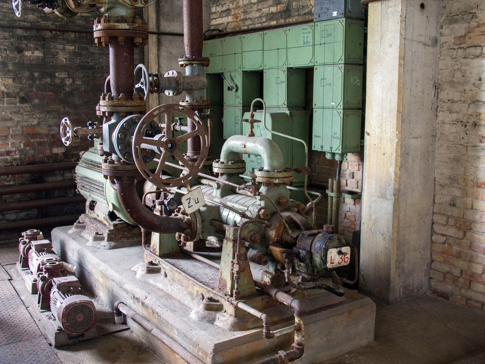 Budynek dawnej elektrowni w Peenemünde, siedziba muzeum